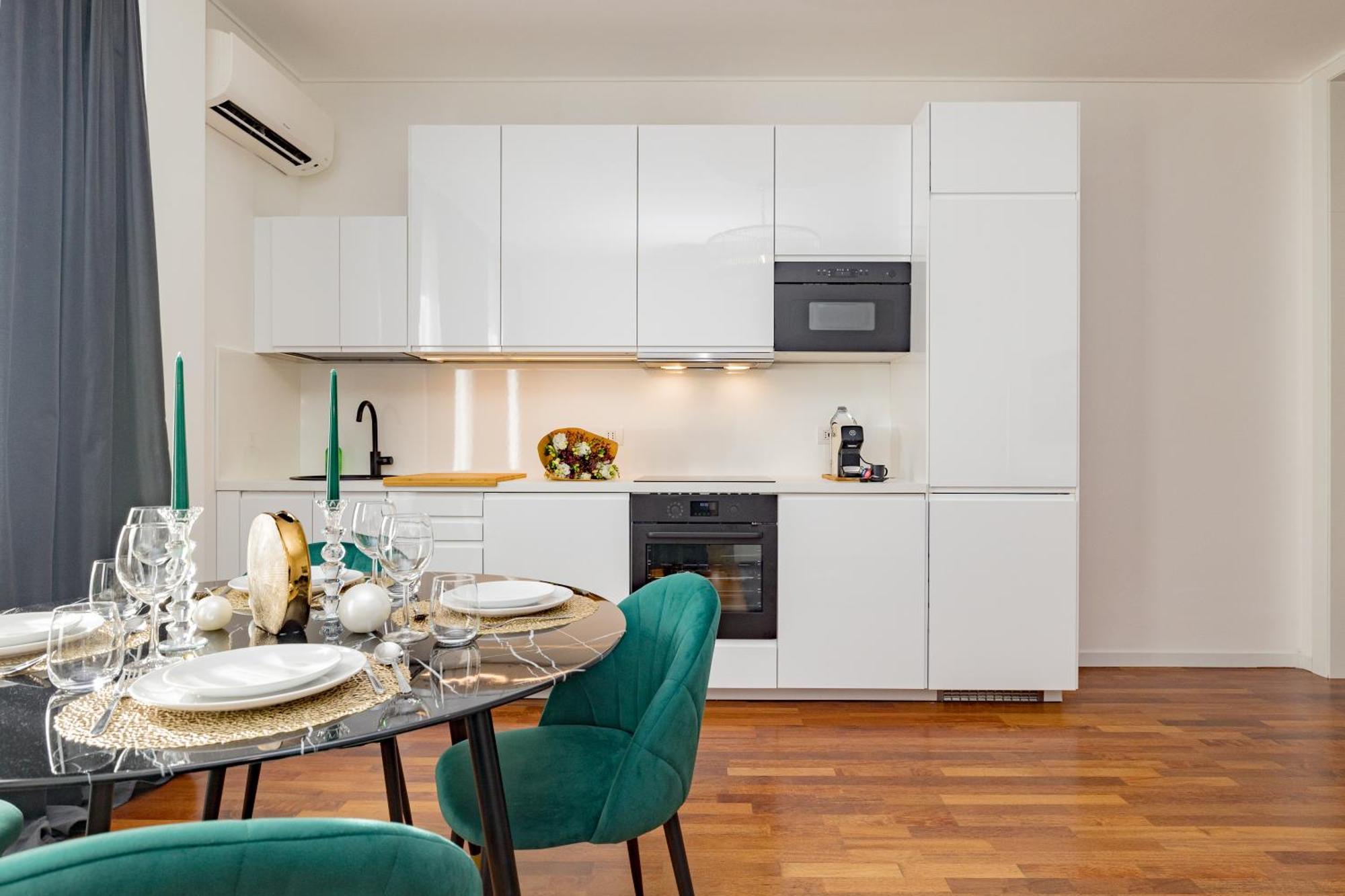 8 Luxury - Centro - Porta Venezia Appartement *